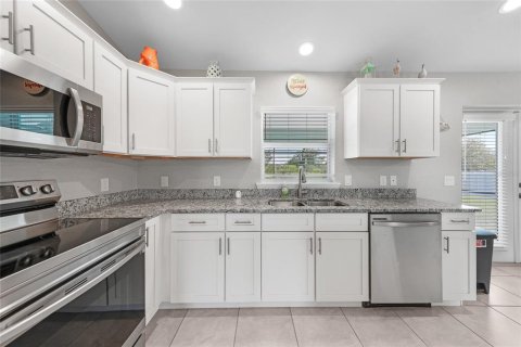 Villa ou maison à vendre à Port Charlotte, Floride: 3 chambres, 152.36 m2 № 1804873 - photo 13