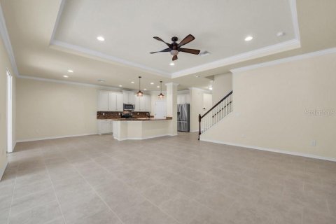 House in Fish Hawk, Florida 5 bedrooms, 330.73 sq.m. № 1899275 - photo 11