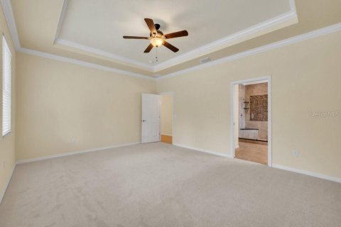 House in Fish Hawk, Florida 5 bedrooms, 330.73 sq.m. № 1899275 - photo 20