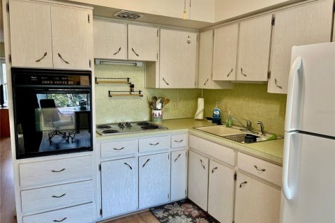 Снять в аренду кондоминиум в Клируотер, Флорида 3 комнаты, 102.19м2, № 1543680 - фото 8