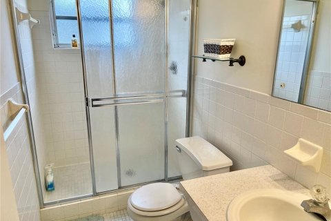 Снять в аренду кондоминиум в Клируотер, Флорида 3 комнаты, 102.19м2, № 1543680 - фото 17