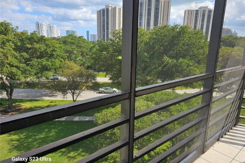 Condo in Aventura, Florida, 2 bedrooms  № 2069168 - photo 5
