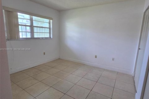 Copropriété à vendre à Miami, Floride: 2 chambres, 93.74 m2 № 2424941 - photo 22