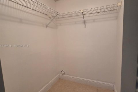 Copropriété à vendre à Miami, Floride: 2 chambres, 93.74 m2 № 2424941 - photo 18