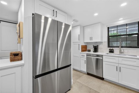 Copropriété à vendre à Mount Dora, Floride: 2 chambres, 108.05 m2 № 2121566 - photo 16