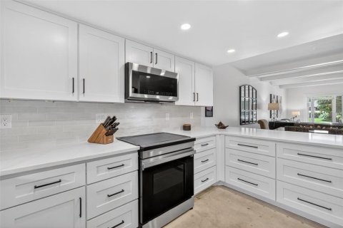 Copropriété à vendre à Mount Dora, Floride: 2 chambres, 108.05 m2 № 2121566 - photo 14