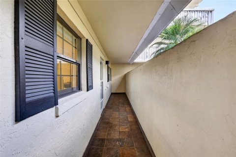 Copropriété à vendre à Mount Dora, Floride: 2 chambres, 108.05 m2 № 2121566 - photo 2