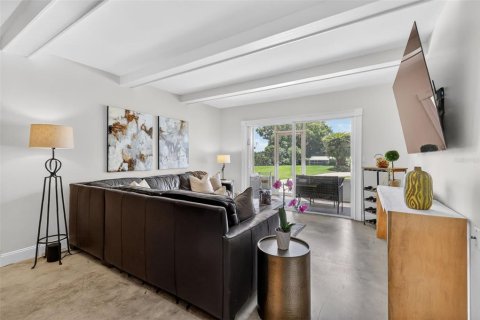 Copropriété à vendre à Mount Dora, Floride: 2 chambres, 108.05 m2 № 2121566 - photo 8