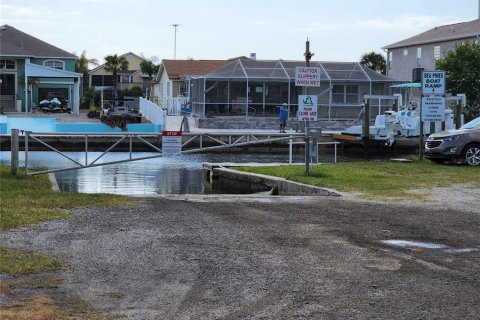 Land in Hudson, Florida № 216998 - photo 8