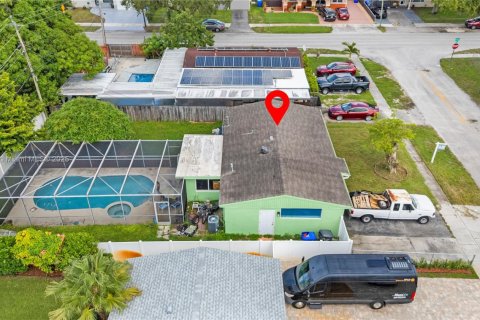 Casa en venta en Hollywood, Florida, 3 dormitorios, 109.44 m2 № 1926359 - foto 9