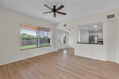 House in Parrish, Florida 3 bedrooms, 188.03 sq.m. № 2411691 - photo 8