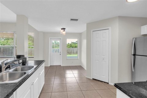 House in Parrish, Florida 3 bedrooms, 188.03 sq.m. № 2411691 - photo 11