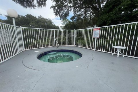 Condominio en alquiler en Lake Mary, Florida, 2 dormitorios, 84.73 m2 № 1916529 - foto 17