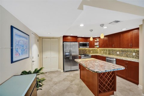 Condominio en venta en Hollywood, Florida, 2 dormitorios, 115.2 m2 № 1963394 - foto 9