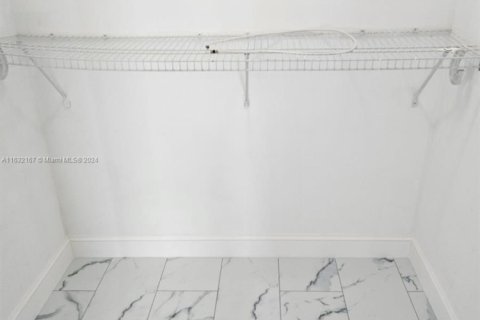 Condo in Aventura, Florida, 2 bedrooms № 1694157 - photo 14