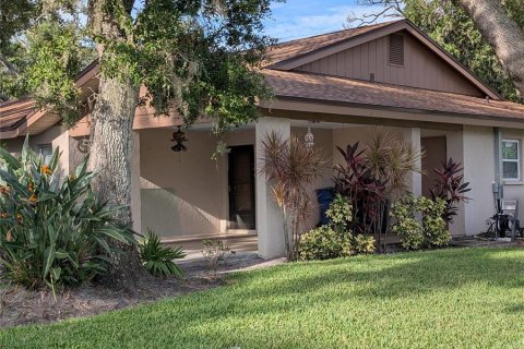 Casa en alquiler en Bradenton, Florida, 2 dormitorios, 107.21 m2 № 1883183 - foto 1