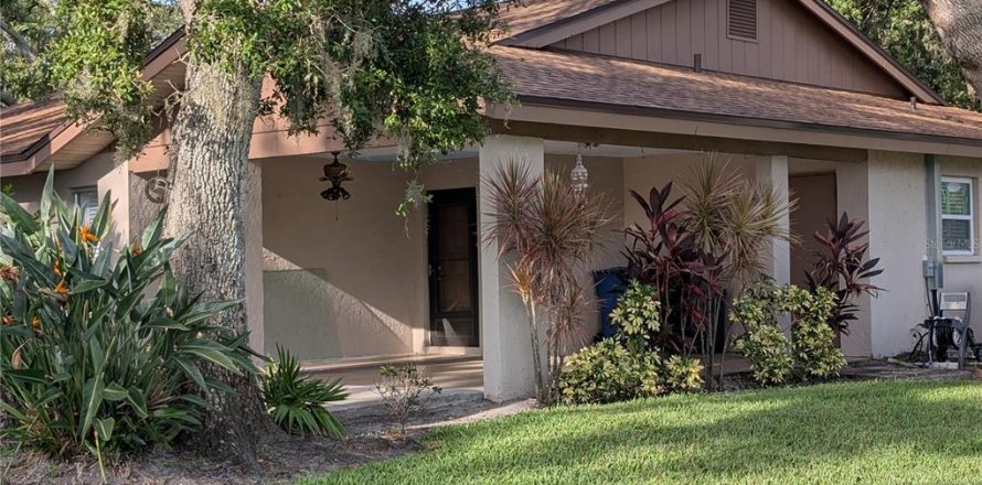Casa en Bradenton, Florida 2 dormitorios, 107.21 m2 № 1883183