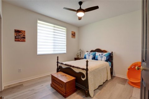 Casa en alquiler en Fish Hawk, Florida, 5 dormitorios, 306.67 m2 № 1840301 - foto 14