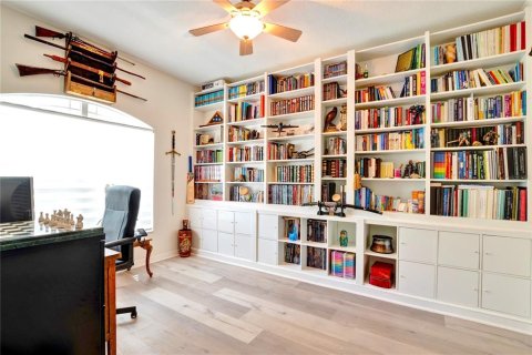 Casa en alquiler en Fish Hawk, Florida, 5 dormitorios, 306.67 m2 № 1840301 - foto 6