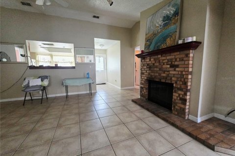 House in Deltona, Florida 3 bedrooms, 130.62 sq.m. № 1902507 - photo 14