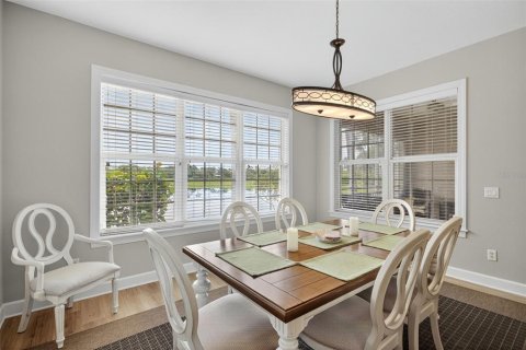 House in Englewood, Florida 3 bedrooms, 191.94 sq.m. № 1898952 - photo 9