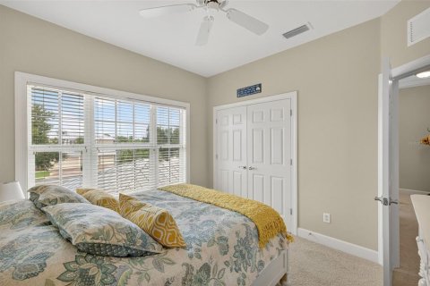 House in Englewood, Florida 3 bedrooms, 191.94 sq.m. № 1898952 - photo 18