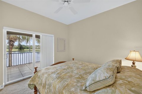 House in Englewood, Florida 3 bedrooms, 191.94 sq.m. № 1898952 - photo 20