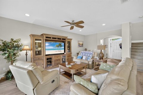 House in Englewood, Florida 3 bedrooms, 191.94 sq.m. № 1898952 - photo 5