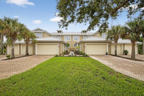 House in Englewood, Florida 3 bedrooms, 191.94 sq.m. № 1898952 - photo 2
