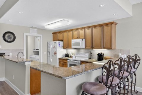 House in Englewood, Florida 3 bedrooms, 191.94 sq.m. № 1898952 - photo 6