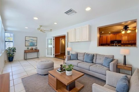 Casa en venta en Odessa, Florida, 4 dormitorios, 209.12 m2 № 2151780 - foto 10