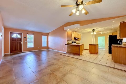 Casa en venta en Odessa, Florida, 4 dormitorios, 209.12 m2 № 2151780 - foto 14