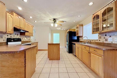 Casa en venta en Odessa, Florida, 4 dormitorios, 209.12 m2 № 2151780 - foto 15