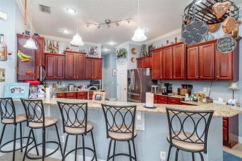 House in Riverview, Florida 5 bedrooms, 240.99 sq.m. № 1910611 - photo 12