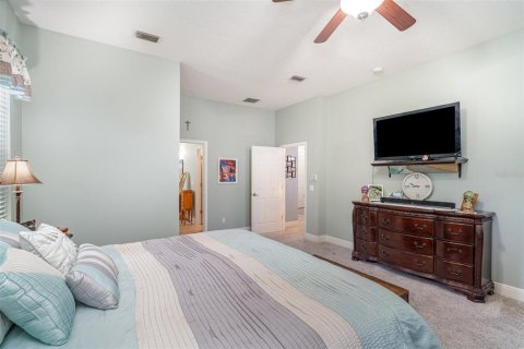 House in Riverview, Florida 5 bedrooms, 240.99 sq.m. № 1910611 - photo 16