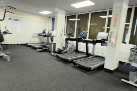 Снять в аренду кондоминиум в Санни-Айлс-Бич, Флорида 1 спальня, 65.5м2, № 1954379 - фото 22