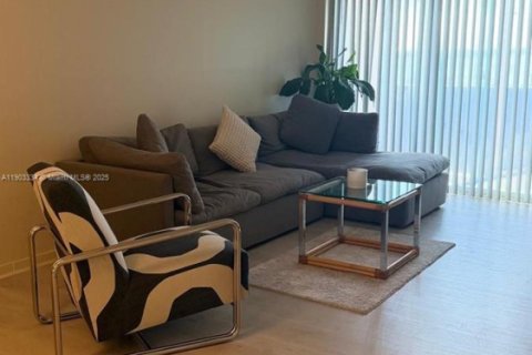 Снять в аренду кондоминиум в Санни-Айлс-Бич, Флорида 1 спальня, 65.5м2, № 1954379 - фото 14