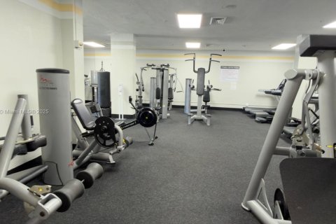 Снять в аренду кондоминиум в Санни-Айлс-Бич, Флорида 1 спальня, 65.5м2, № 1954379 - фото 21