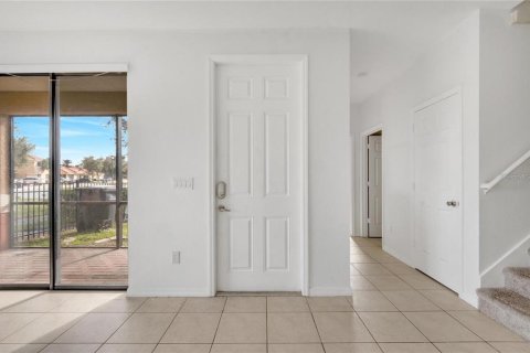 Touwnhouse à louer à Poinciana, Floride: 3 chambres, 135.27 m2 № 2106703 - photo 5