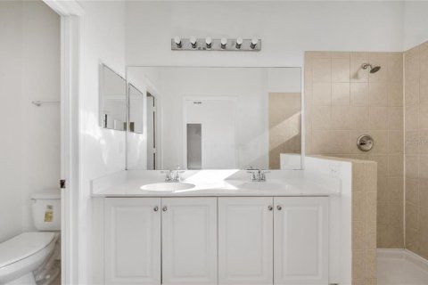 Touwnhouse à louer à Poinciana, Floride: 3 chambres, 135.27 m2 № 2106703 - photo 13