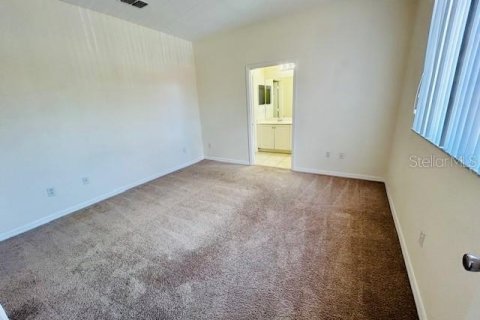 Touwnhouse à louer à Poinciana, Floride: 3 chambres, 135.27 m2 № 2106703 - photo 8