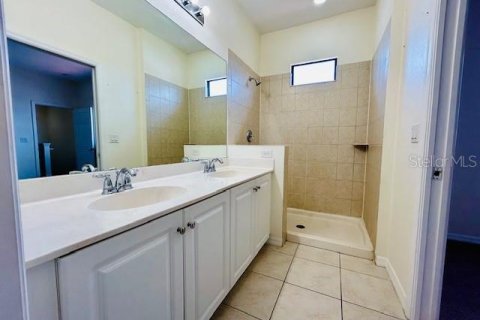 Touwnhouse à louer à Poinciana, Floride: 3 chambres, 135.27 m2 № 2106703 - photo 14