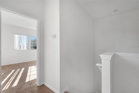 Touwnhouse à louer à Poinciana, Floride: 3 chambres, 135.27 m2 № 2106703 - photo 6