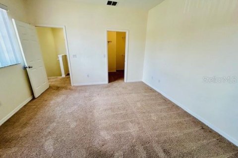 Touwnhouse à louer à Poinciana, Floride: 3 chambres, 135.27 m2 № 2106703 - photo 7