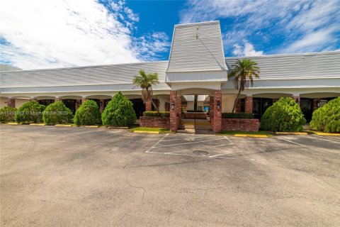 Condo in Dania Beach, Florida, 1 bedroom  № 1970759 - photo 16