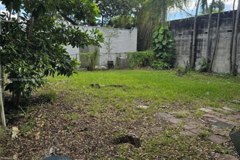 Villa ou maison à vendre à Miami, Floride: 4 chambres, 136.19 m2 № 1966483 - photo 4