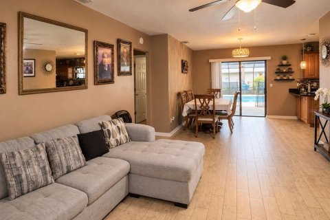 Villa ou maison à vendre à Lake Alfred, Floride: 4 chambres, 120.4 m2 № 2405530 - photo 8