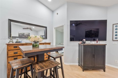 Condominio en venta en Deerfield Beach, Florida, 3 dormitorios, 102.19 m2 № 1947175 - foto 7