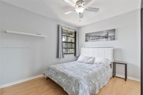 Condominio en venta en Deerfield Beach, Florida, 3 dormitorios, 102.19 m2 № 1947175 - foto 18