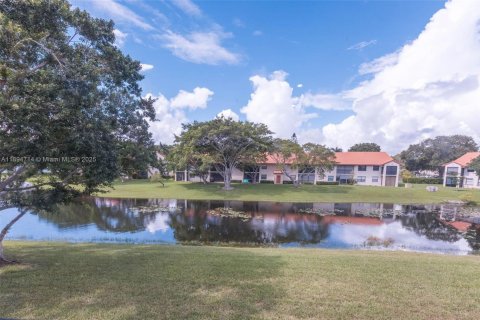 Condominio en venta en Deerfield Beach, Florida, 3 dormitorios, 102.19 m2 № 1947175 - foto 22